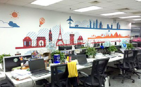 平昌教你设计办公室墙绘的方法。