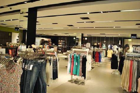 平昌商场里的店面怎么装修？